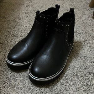 Wonder Nation girls boots